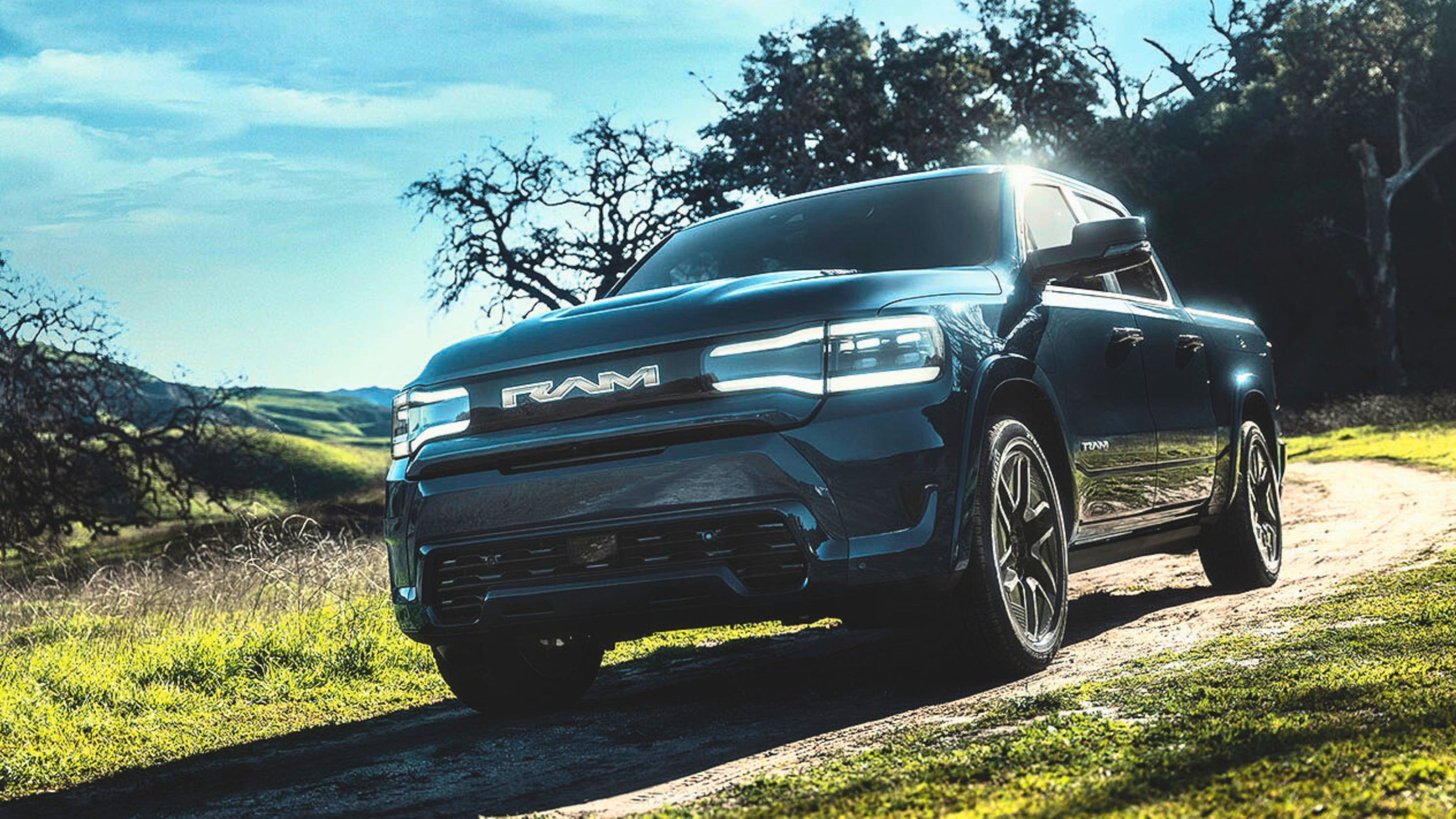 Ram postpones electric pickup until 2026 to launch extended-range version first